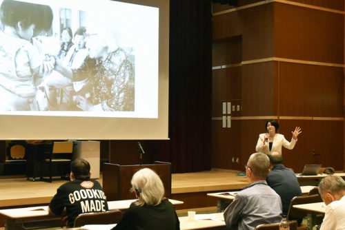 「赤ちゃん先生」について語る中野さん