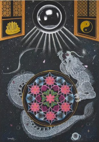 画像2 岡安さんの作品。曼荼羅アートと龍を描いている