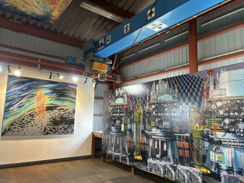 画像４：原発をモチーフにした作品群