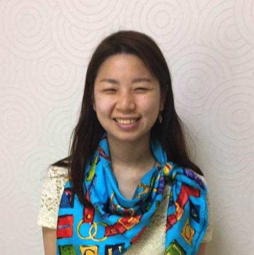 栃久保奈々さん