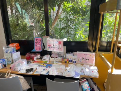 (画像2:ピッコラーレのイベント活動)